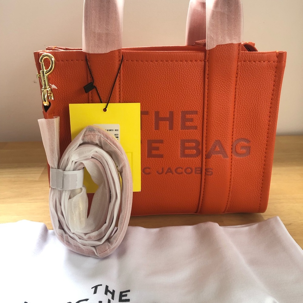 New mini tote